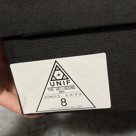 UNIF hellbound grey suede size 8 - Picture 10 of 16